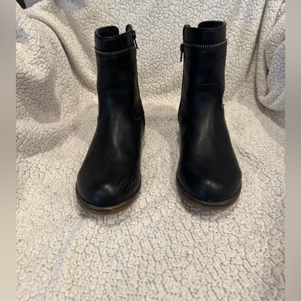 Stevie’s boots